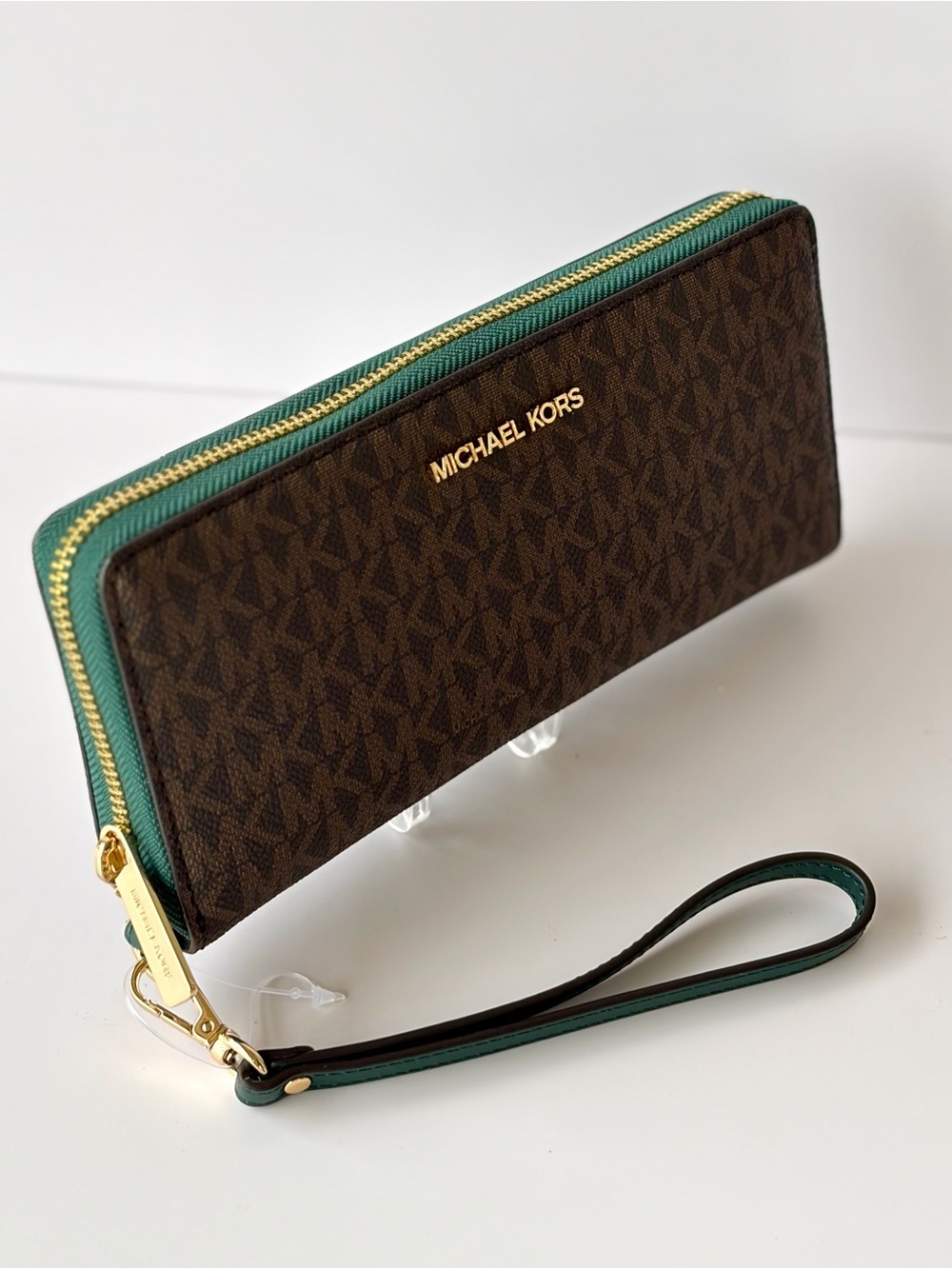 Michael Kors Racing Green Jet Set Travel Continental Wallet with Gold Hardware